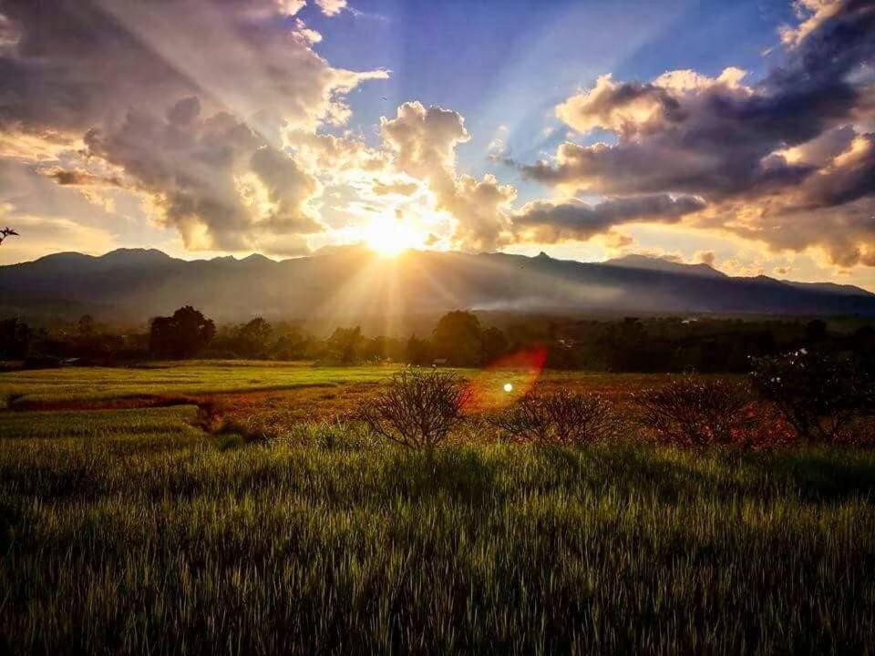 Vimarnkiri Resort Пай Екстер'єр фото